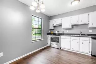 7660 Exploration Dr, Columbus, OH 43085 - Photo 3