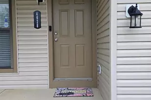 4628 Parkwick Dr, Columbus, OH 43228 - Photo 3