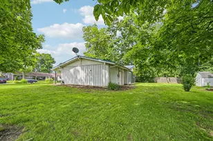 329 Wren Ave, Bellefontaine, OH 43311 - Photo 23