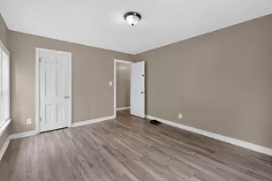 594 S Hampton Rd, Columbus, OH 43213 - Photo 11