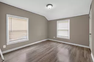 594 S Hampton Rd, Columbus, OH 43213 - Photo 13