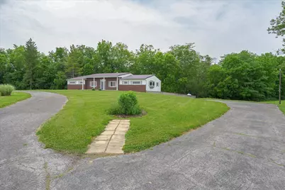 5128 Locust Grove Road SE, Washington Court House, OH 43160 - Photo 3