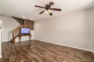 380 Oxford Oak Dr, Blacklick, OH 43004 - Photo 3