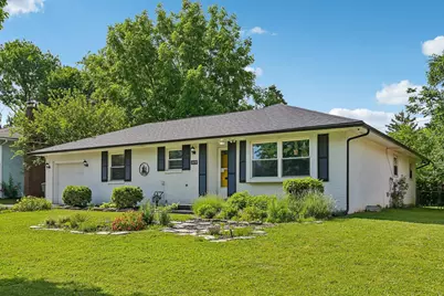 1479 Cottonwood Drive, Columbus, OH 43229 - Photo 3