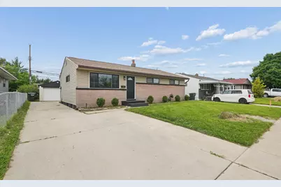 4155 Dixie Court, Columbus, OH 43228 - Photo 3