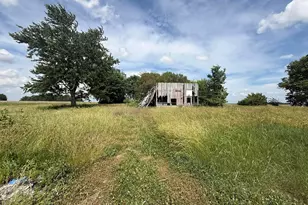 498 Junk Rd, Clarksburg, OH 43115 - Photo 9