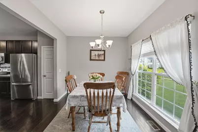 3654 Natalie Drive, Grove City, OH 43123 - Photo 9