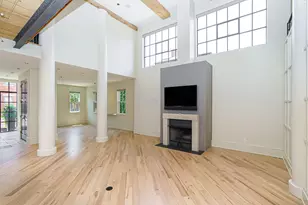 252 E Beck St, Columbus, OH 43206 - Photo 5