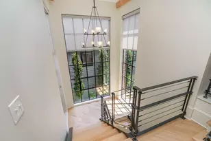 252 E Beck St, Columbus, OH 43206 - Photo 31