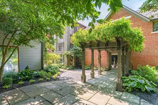 252 E Beck St, Columbus, OH 43206 - Photo 71