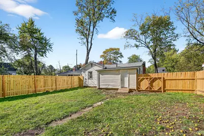 2166 Lexington Avenue, Columbus, OH 43211 - Photo 13