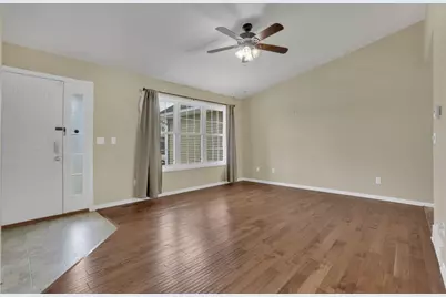 797 Hobart Avenue, Logan, OH 43138 - Photo 9