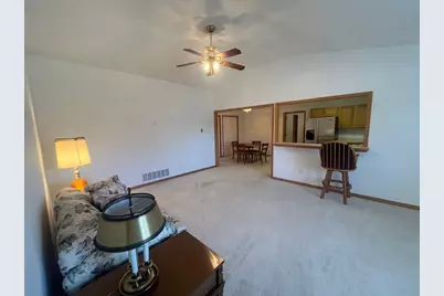 532 Heather Woods Drive, Elyria, OH 44035 - Photo 9