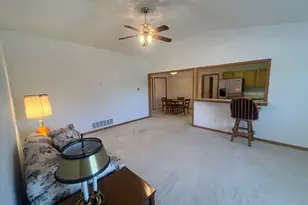 532 Heather Woods Dr, Elyria, OH 44035 - Photo 9