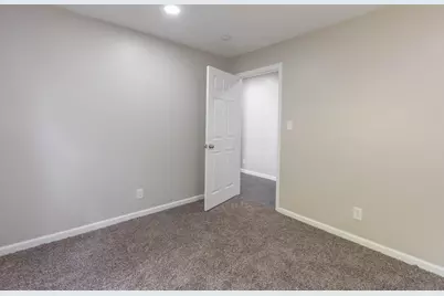 64 W Center Street, London, OH 43140 - Photo 31