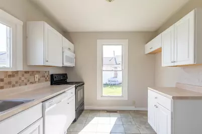 64 W Center Street, London, OH 43140 - Photo 13