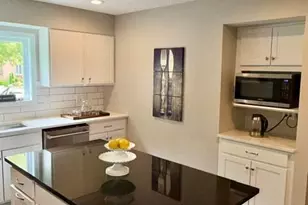 8216 Spruce Needle Ct, Columbus, OH 43235 - Photo 9