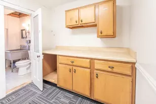 1 E High St, London, OH 43140 - Photo 13