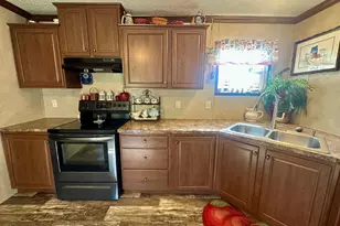 209 Villa Dr, Circleville, OH 43113 - Photo 9