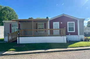 209 Villa Dr, Circleville, OH 43113 - Photo 1