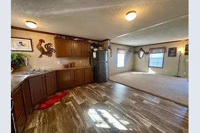 209 Villa Drive, Circleville, OH 43113 - Photo 11