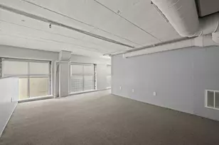 60 E Spring St, Columbus, OH 43215 - Photo 25