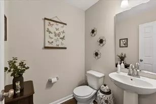 1220 Timber Gln Dr, Wilmington, OH 45177 - Photo 9