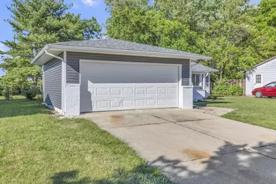 5194 Hacket Drive, Columbus, OH 43232 - Photo 3