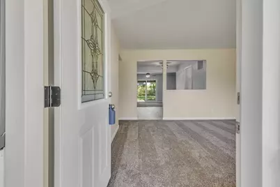 5194 Hacket Drive, Columbus, OH 43232 - Photo 5