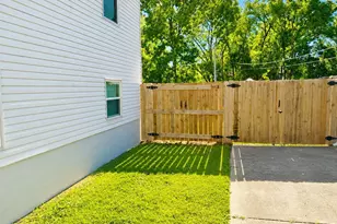 1585 Shady Lane Rd, Columbus, OH 43227 - Photo 11