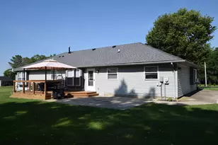 216 E 4th St, Christiansburg, OH 45389 - Photo 31