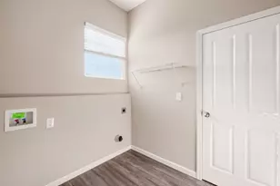 5915 Blackbird Wy, Lewis Center, OH 43035 - Photo 9