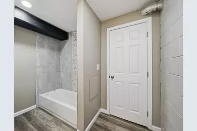 1637 S James Road, Columbus, OH 43227 - Photo 47