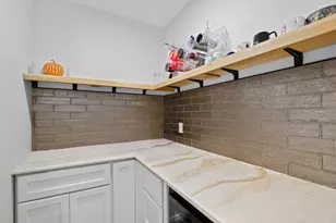 1456 Fair Ave, Columbus, OH 43205 - Photo 17