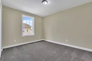 1521 Delbert Rd, Columbus, OH 43219 - Photo 23