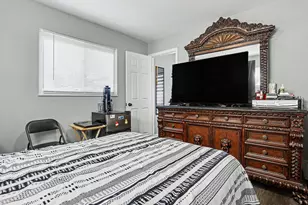 1280 Smith Rd, Columbus, OH 43207 - Photo 15
