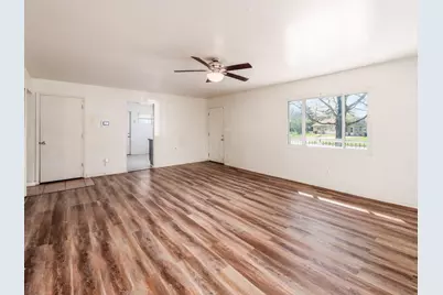 2250 Brentnell Avenue, Columbus, OH 43211 - Photo 5
