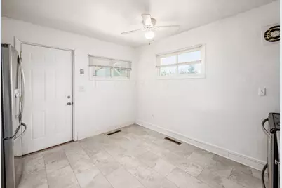 2250 Brentnell Avenue, Columbus, OH 43211 - Photo 9