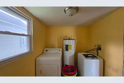 210 W Montford Avenue, Ada, OH 45810 - Photo 17