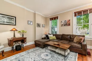 1070 Mt Pleasant Ave, Columbus, OH 43201 - Photo 15