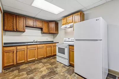 5558 Wadsworth Road, Dayton, OH 45414 - Photo 33