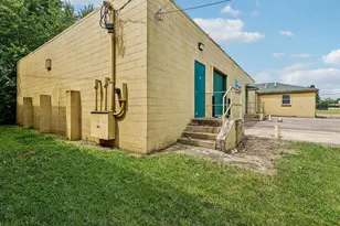 5558 Wadsworth Rd, Dayton, OH 45414 - Photo 11