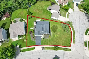 3320 Lindstrom Dr, Columbus, OH 43228 - Photo 11