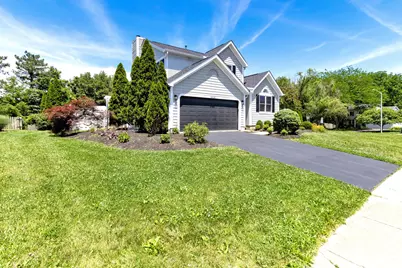 3320 Lindstrom Drive, Columbus, OH 43228 - Photo 5