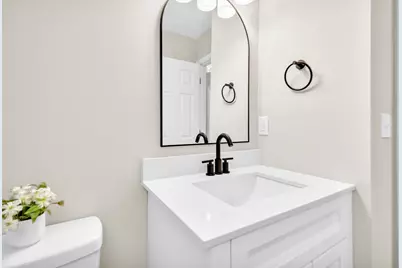 3320 Lindstrom Drive, Columbus, OH 43228 - Photo 39