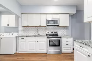 370 N Garfield Ave, Columbus, OH 43203 - Photo 3