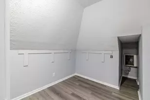 368 N Garfield Ave, Columbus, OH 43203 - Photo 19