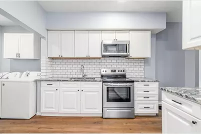 370 N Garfield Avenue, Columbus, OH 43203 - Photo 1