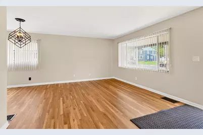 2867 Columbus Street, Grove City, OH 43123 - Photo 9
