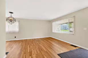 2867 Columbus St, Grove City, OH 43123 - Photo 9